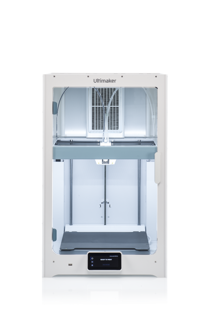 Ultimaker S7. De nieuwe s7 heeft verbeterde specs van de s5 en onder andere voorzien van een flexible bouwplaat, een actieve fail sensor welke in kan grijpen wanneer een print dreigt te mislukken.